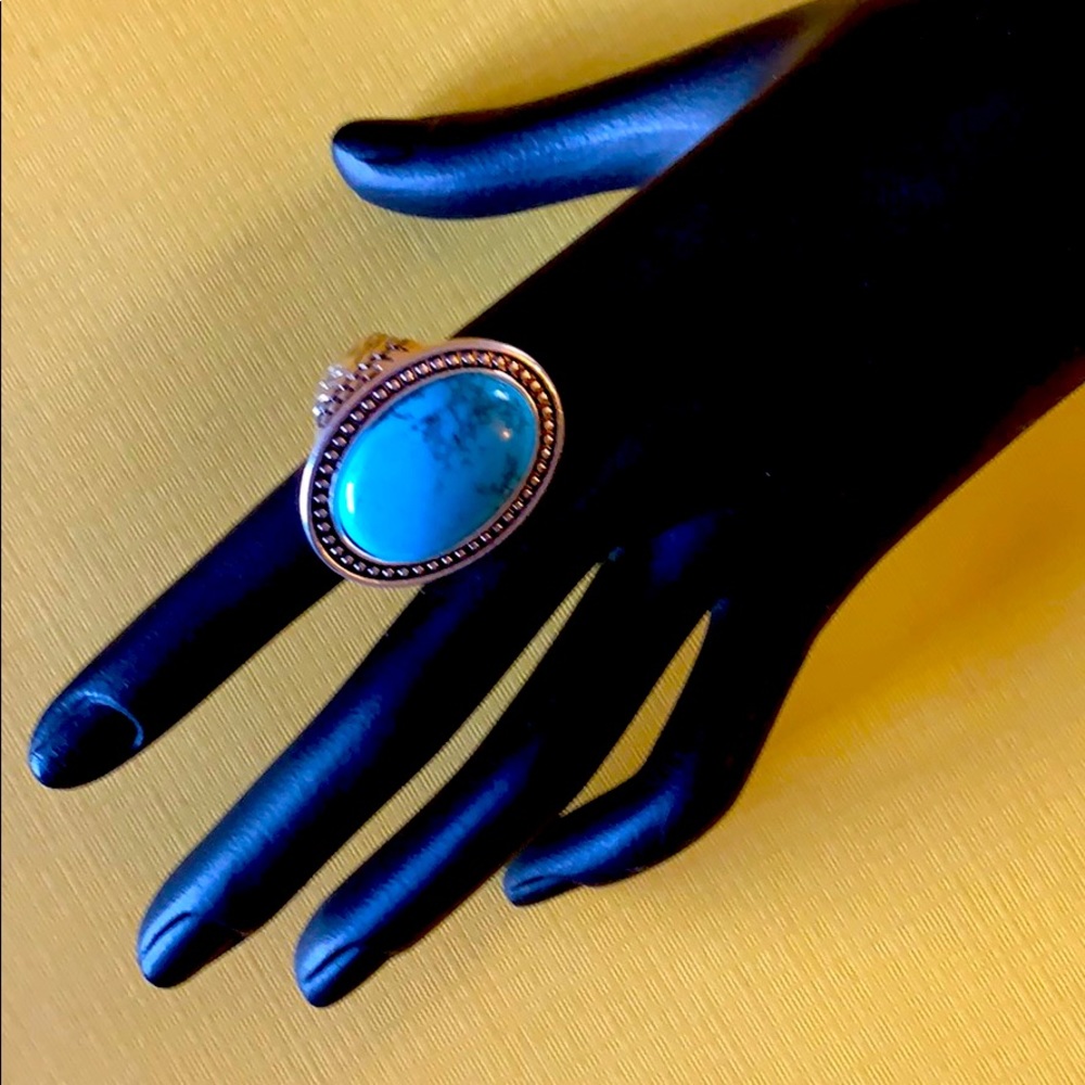 Turquoise Ring - Picture 1 of 3